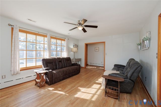 508 Walnut Ave, Colonial Heights, VA 23834