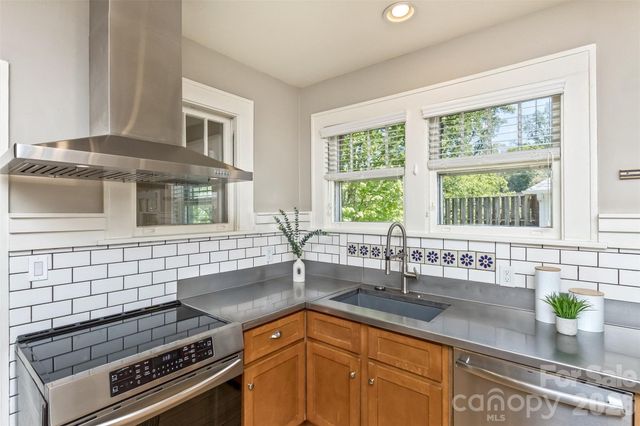 178 Coleman Avenue, Asheville, NC 28801