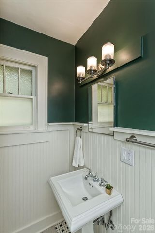 178 Coleman Avenue, Asheville, NC 28801