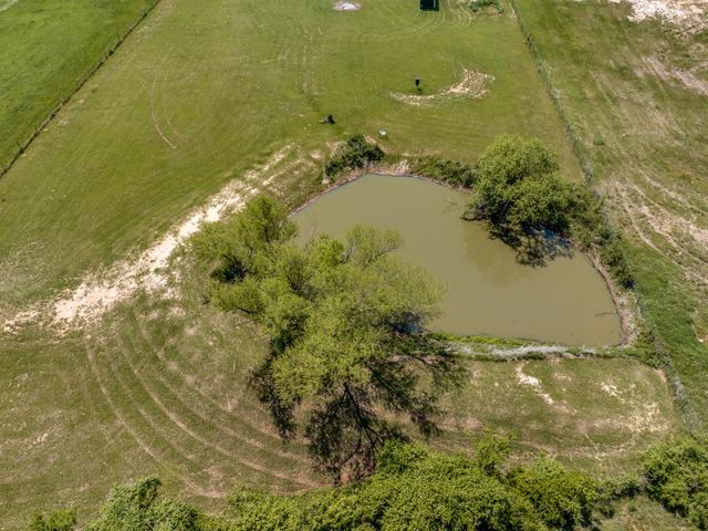 760 County Road 4380, Decatur, TX 76234