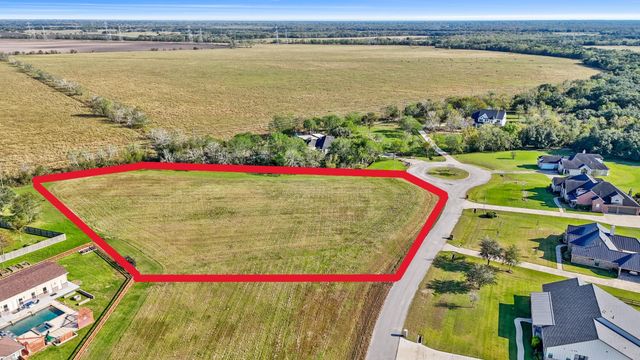 4918 Brazos Lakes Drive, Richmond, TX 77469
