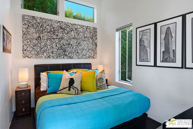 1947 S Joshua Tree Place, Palm Springs, CA 92264