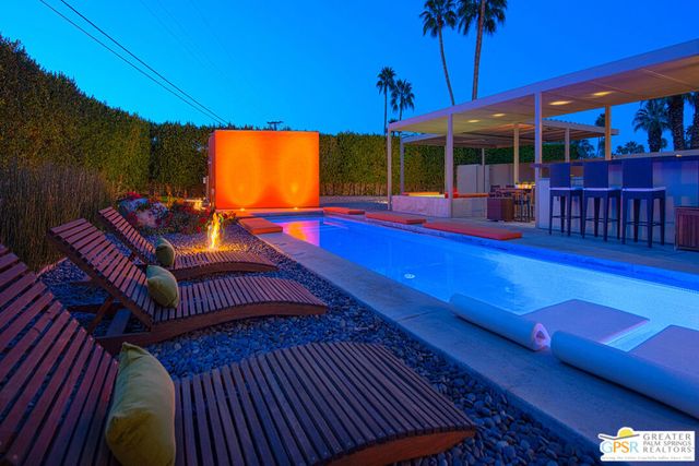 1947 S Joshua Tree Place, Palm Springs, CA 92264