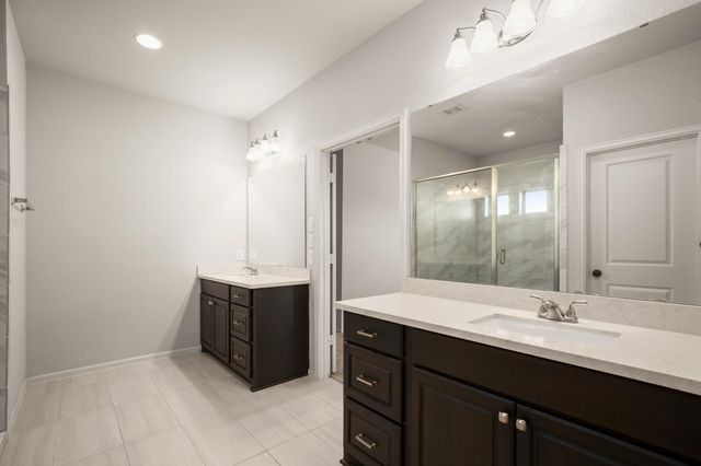 932 Azul Lagoon DR, Leander, TX 78641