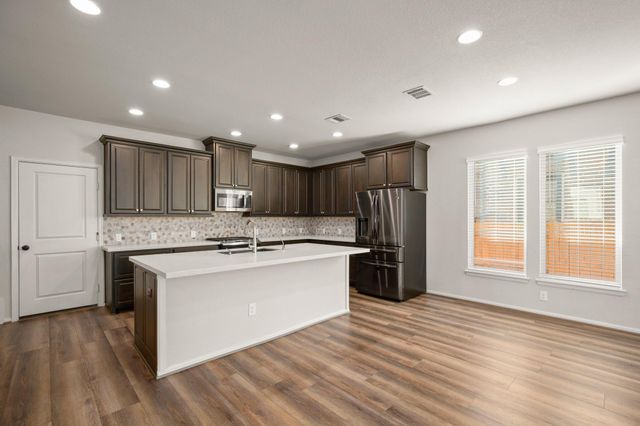 932 Azul Lagoon DR, Leander, TX 78641