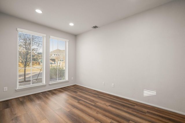 932 Azul Lagoon DR, Leander, TX 78641