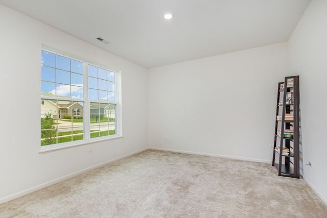 11676 Thomas Street, Crown Point, IN 46307