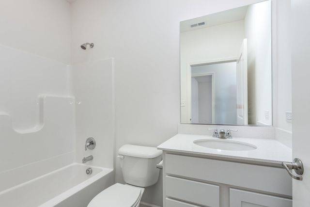 11676 Thomas Street, Crown Point, IN 46307