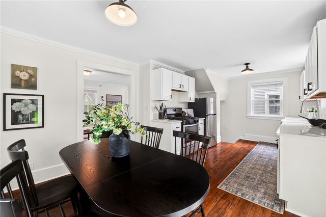 128 West Ivy Street, East Rochester, NY 14445