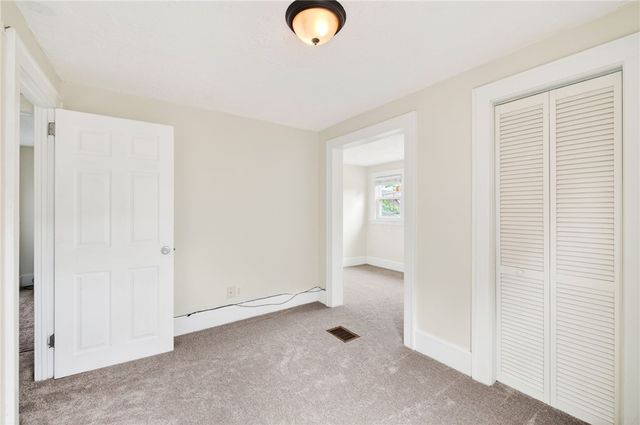 128 West Ivy Street, East Rochester, NY 14445