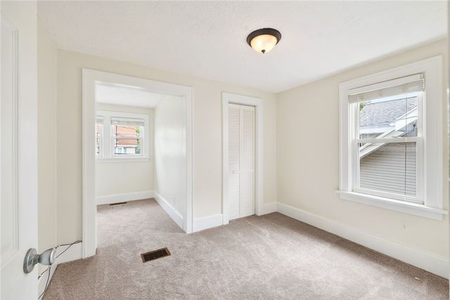128 West Ivy Street, East Rochester, NY 14445