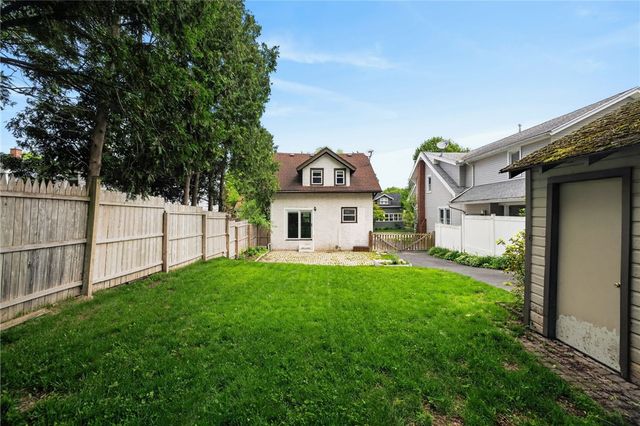 128 West Ivy Street, East Rochester, NY 14445