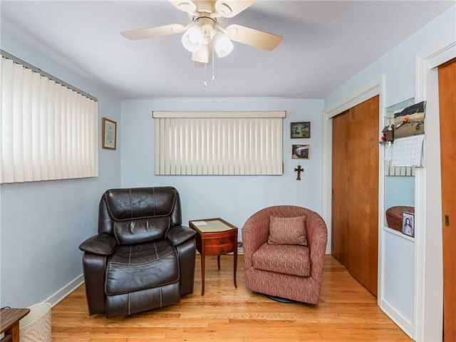 419 Susanna Ct., Greenfield, PA 15207