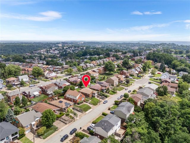 419 Susanna Ct., Greenfield, PA 15207