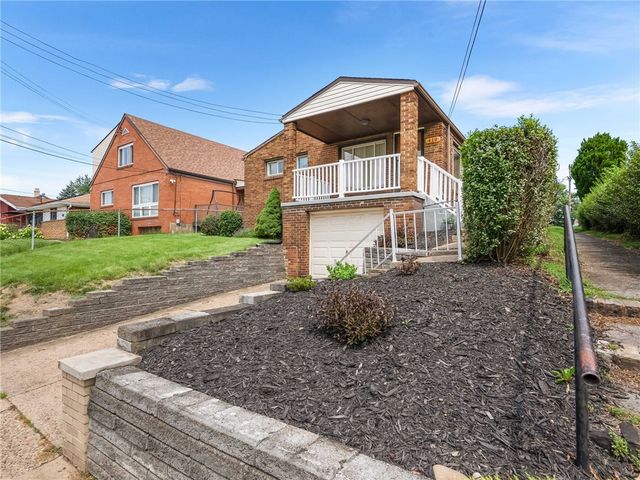 419 Susanna Ct., Greenfield, PA 15207