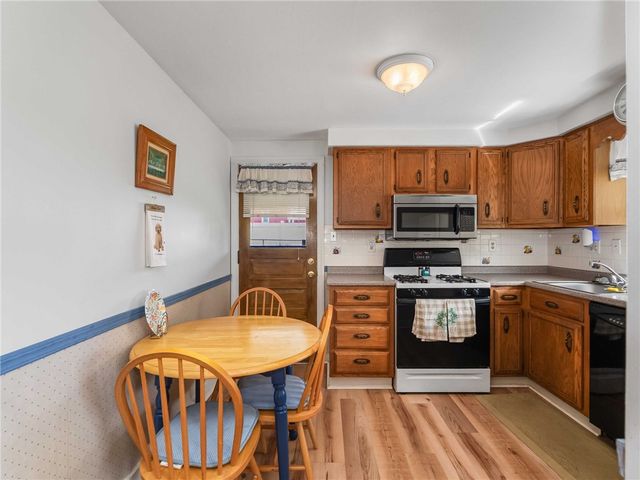 419 Susanna Ct., Greenfield, PA 15207