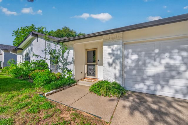 2510 Mintwood Place, Arlington, TX 76016