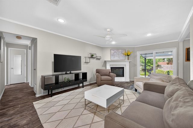 2510 Mintwood Place, Arlington, TX 76016