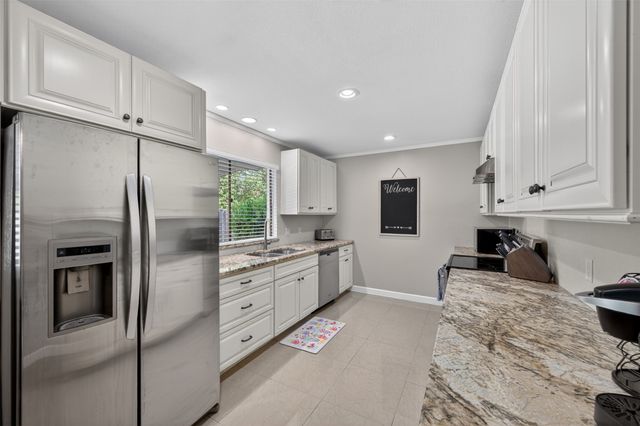 2510 Mintwood Place, Arlington, TX 76016