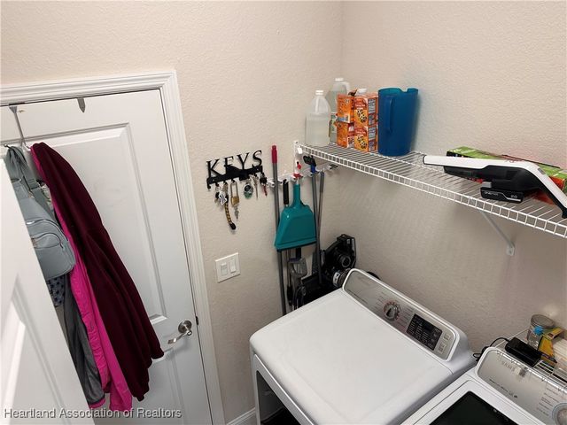 621 Palmdale Avenue, Avon Park, FL 33825
