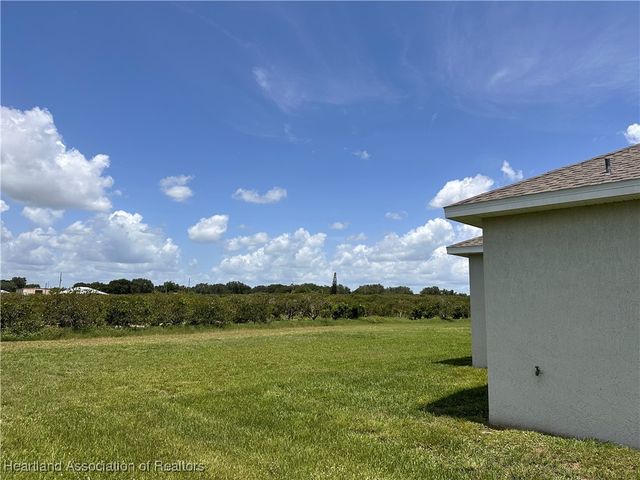 621 Palmdale Avenue, Avon Park, FL 33825