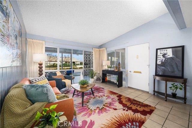 1502 Golden Rain Road 46J, Seal Beach, CA 90740