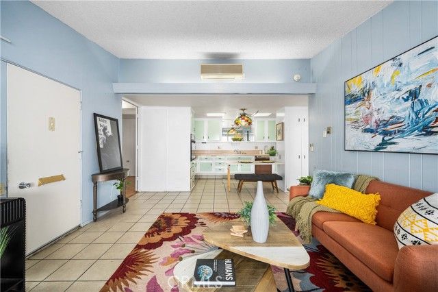 1502 Golden Rain Road 46J, Seal Beach, CA 90740