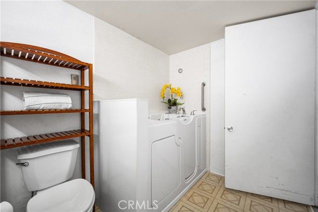 1502 Golden Rain Road 46J, Seal Beach, CA 90740