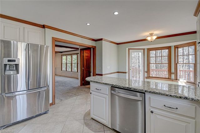 3508 Donegal Drive, Clemmons, NC 27012