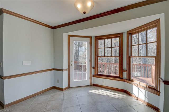 3508 Donegal Drive, Clemmons, NC 27012