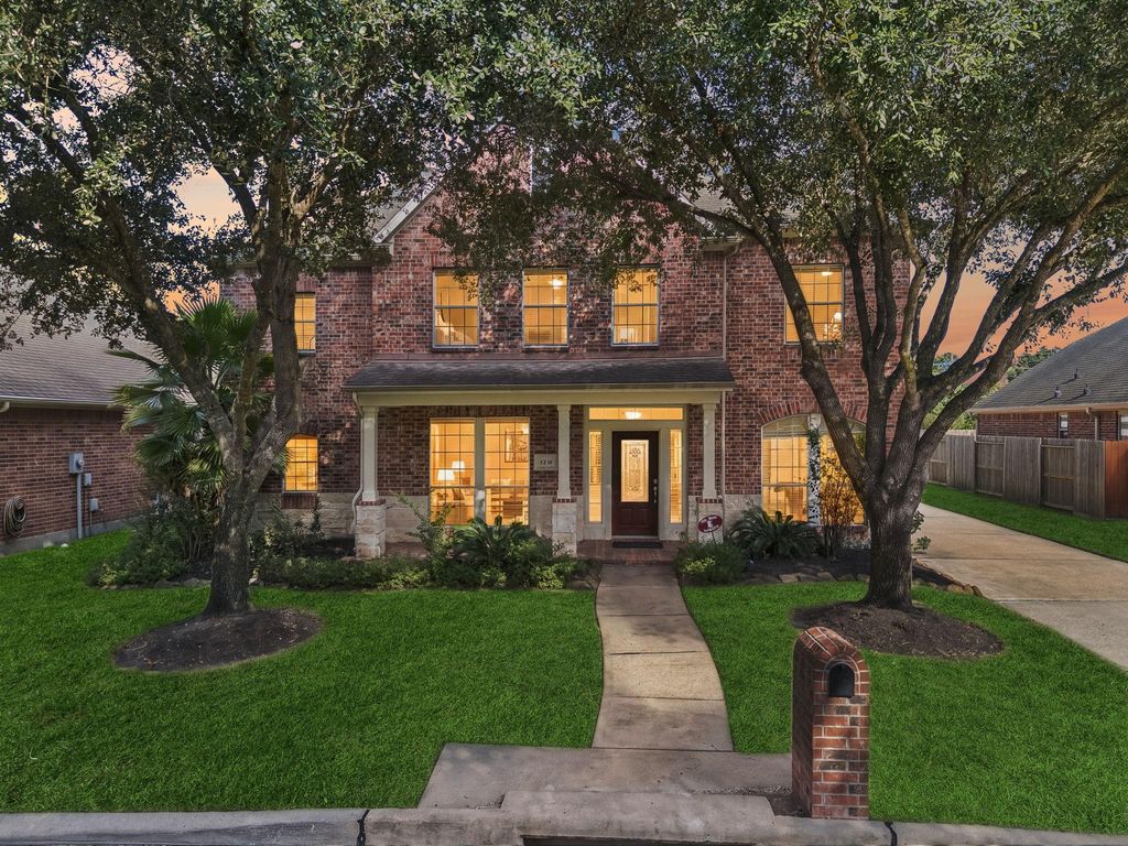 8910 Cote Court, Houston, TX 77064
