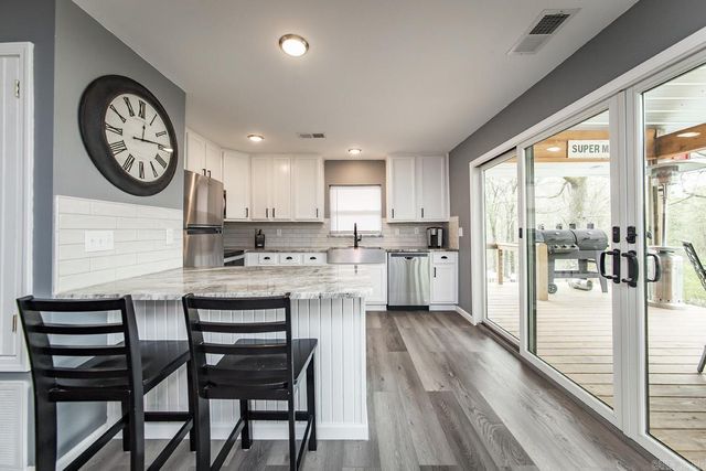 533 Stark Road, Greers Ferry, AR 72067