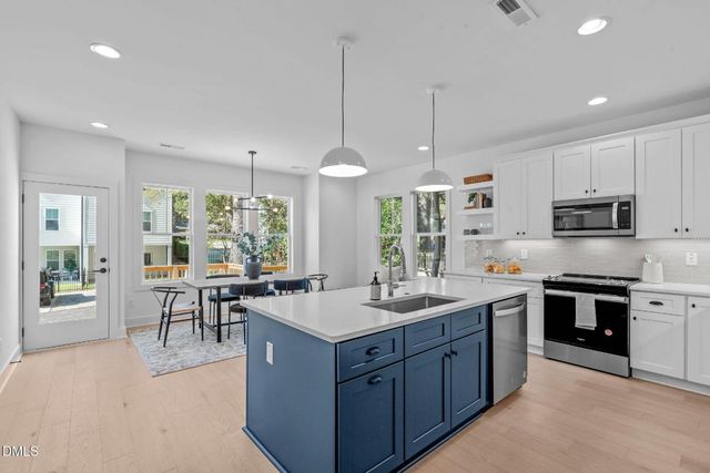 5057 Lundy Drive 102, Raleigh, NC 27606