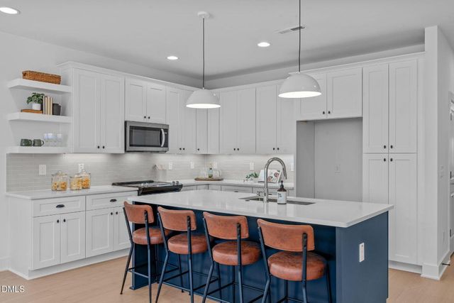 5057 Lundy Drive 102, Raleigh, NC 27606