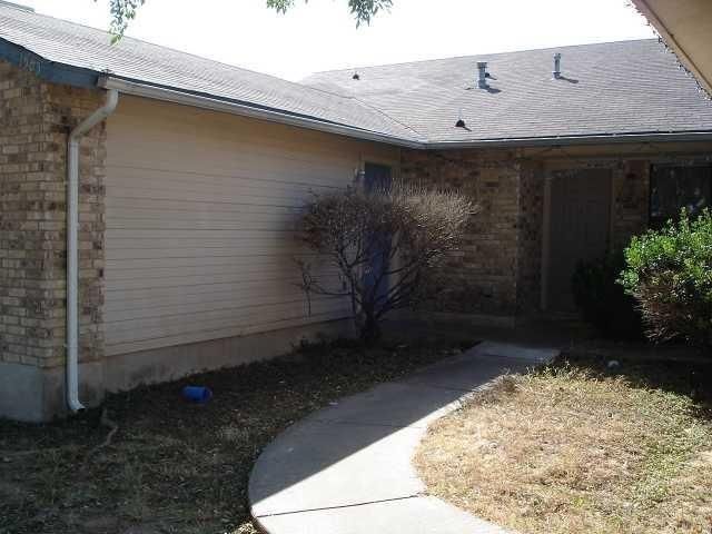 1505 Latigo TRCE, Round Rock, TX 78681