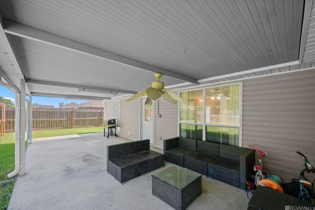 36025 Portsmouth Dr, Denham Springs, LA 70706