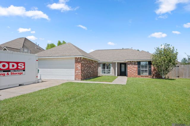 36025 Portsmouth Dr, Denham Springs, LA 70706