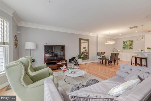 5112 KNAPP PL, Alexandria, VA 22304