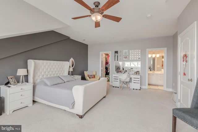 5112 KNAPP PL, Alexandria, VA 22304