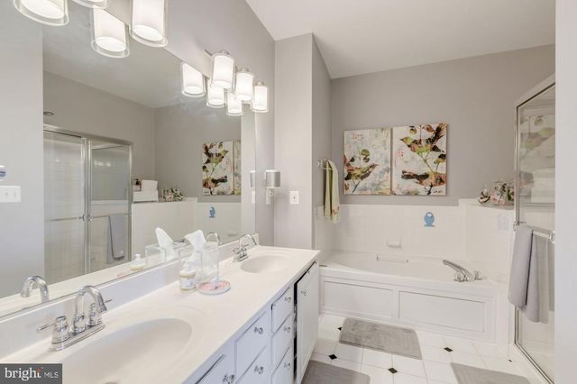 5112 KNAPP PL, Alexandria, VA 22304