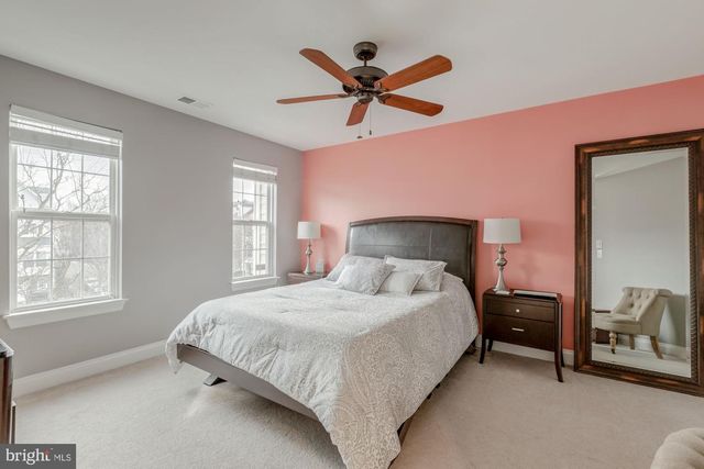 5112 KNAPP PL, Alexandria, VA 22304
