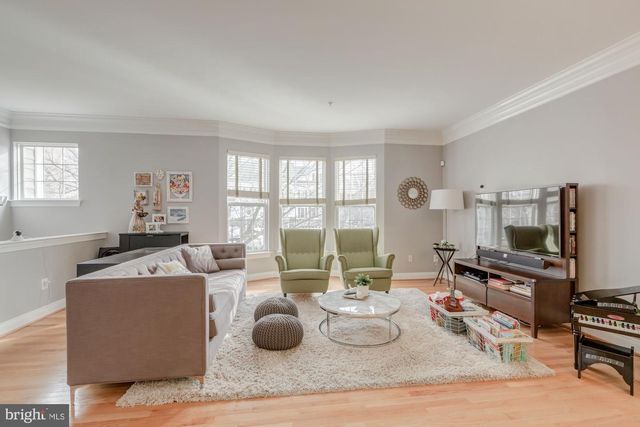 5112 KNAPP PL, Alexandria, VA 22304