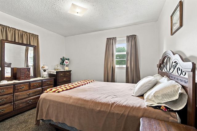 818 OAK LAWN DR, Columbia, MO 65203