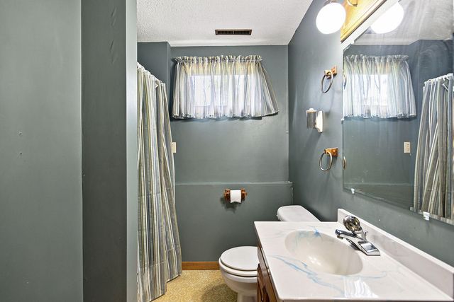 818 OAK LAWN DR, Columbia, MO 65203