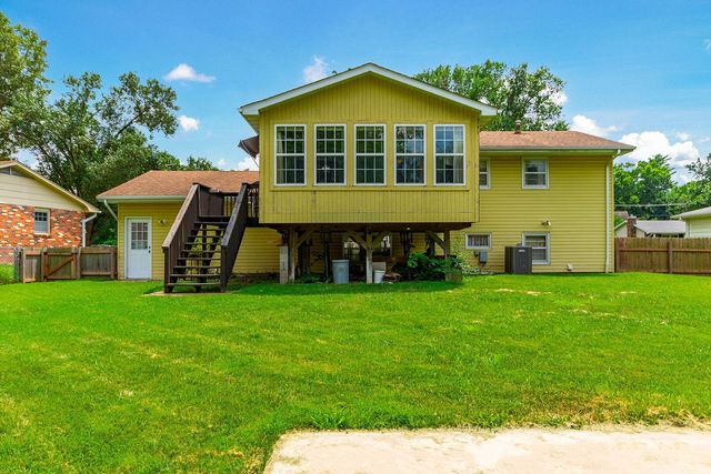 818 OAK LAWN DR, Columbia, MO 65203