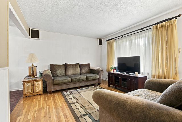 818 OAK LAWN DR, Columbia, MO 65203