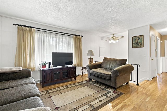 818 OAK LAWN DR, Columbia, MO 65203