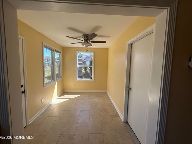 19 Attleboro Lane 73, Whiting, NJ 08759