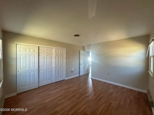 19 Attleboro Lane 73, Whiting, NJ 08759