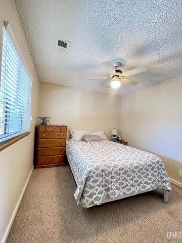 30341 Pinedale Drive, Tehachapi, CA 93561